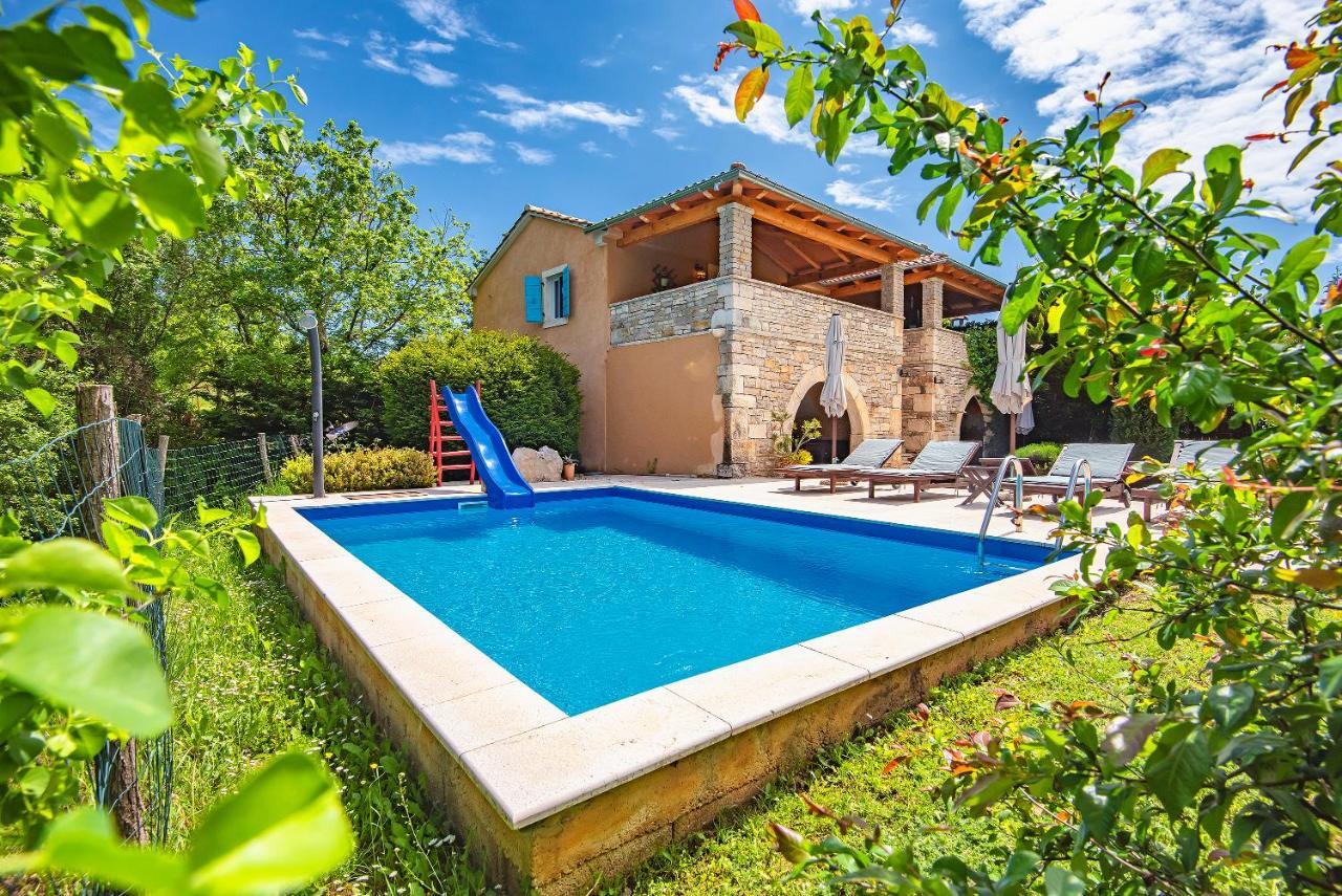 Villa Casa Karnevali Žminj Exterior foto